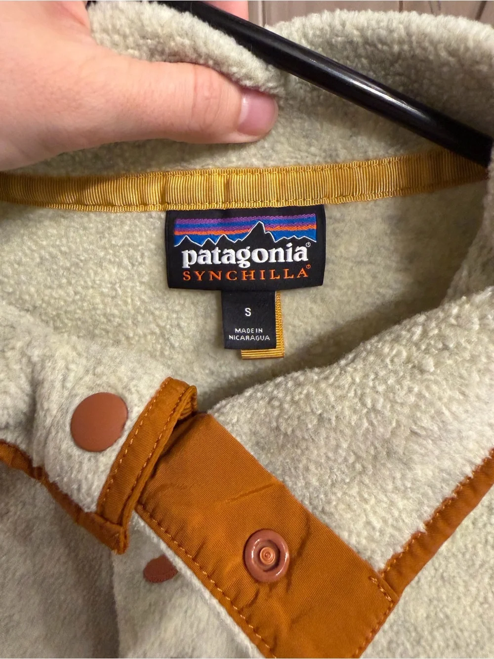 Patagonia Cream Fleece Pullover with Mustard Trim - Picture 7 of 7